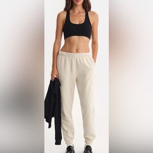 Mate the Label Organic Fleece Relaxed Pocket Sweatpant. Bone size small